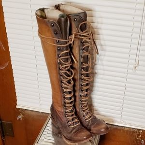 Freebird Arlo Boots. 8 RARE rugged boho lace up